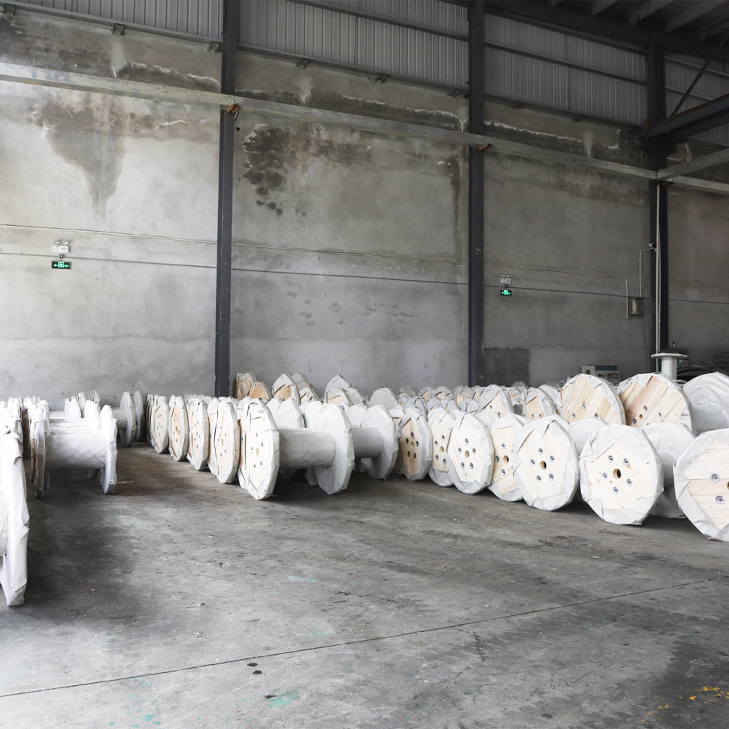 6*19 EHS Ungalvanized Oil Coated Elevator Steel Wire Rope