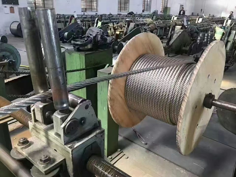 Galvanized Steel Wire Rope Cut To Length Steel Wire Rope